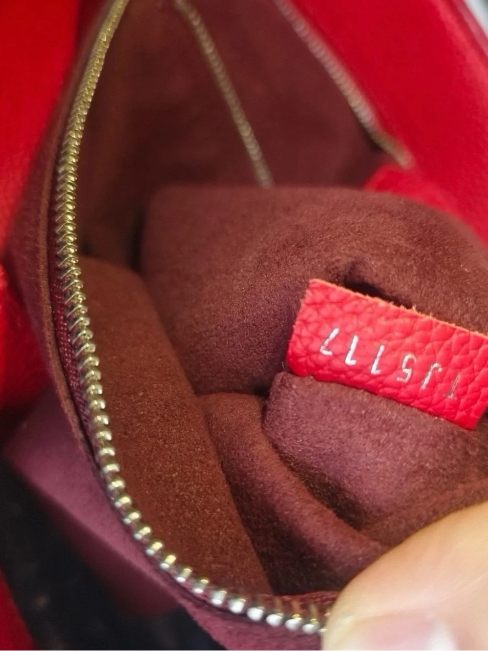 Louis Vuitton Red Leather Shoulder Tote